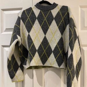 Pringle Argyle Sweater - Gray, White, and Yellow